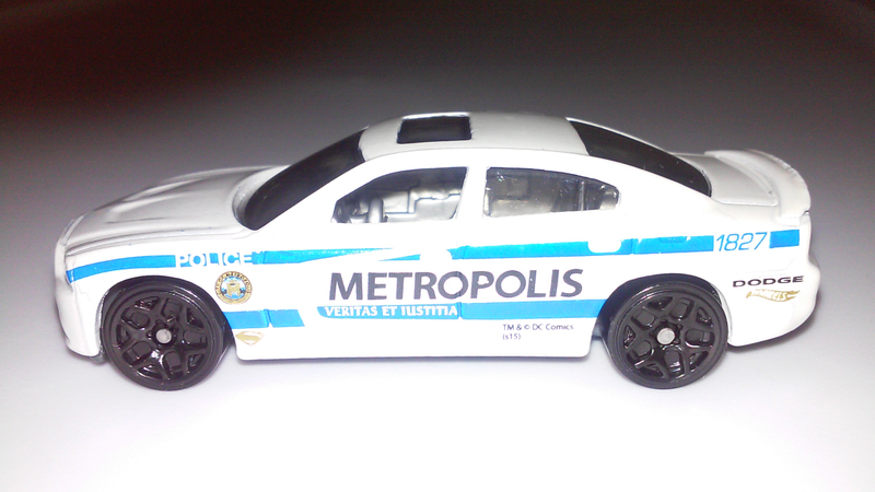 Illustration for article titled Hot Wheels '11 Dodge Charger R/T